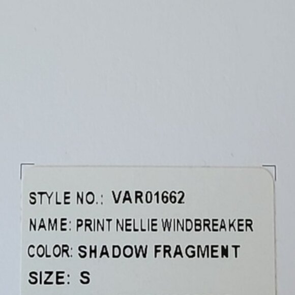 Varley Nellie Relaxed Fit Windbreaker Jacket - Picture 10 of 14